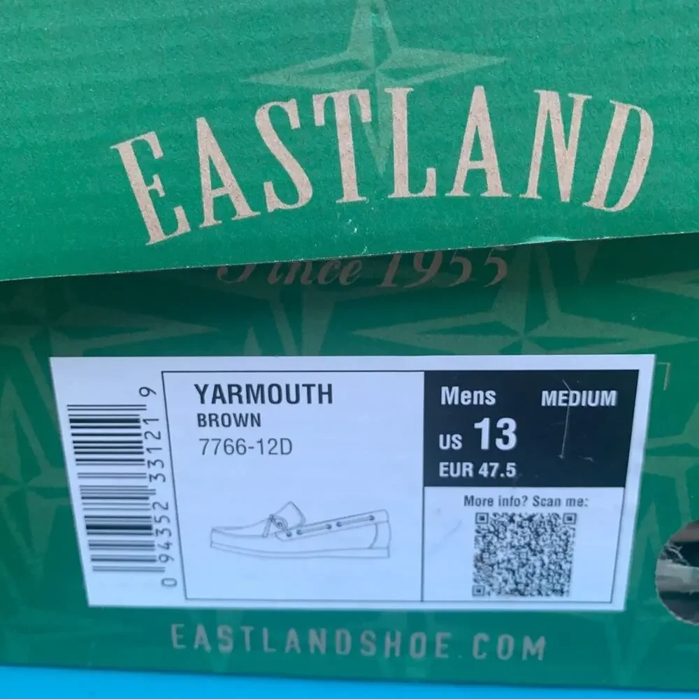 NEW IN BOX EASTLAND YARMOUTH MEMORY FOAM BOAT SHOES MOCCASINS 13